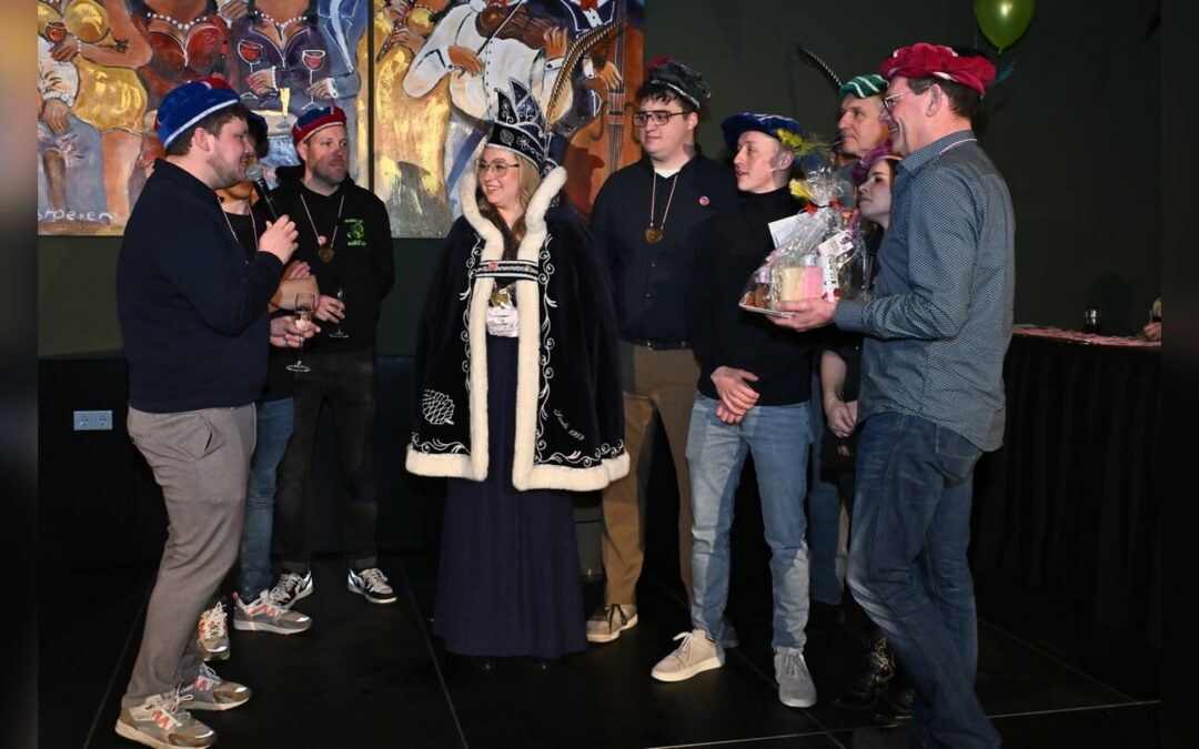 Prinses Pleun straalt tijdens feestelijke receptie